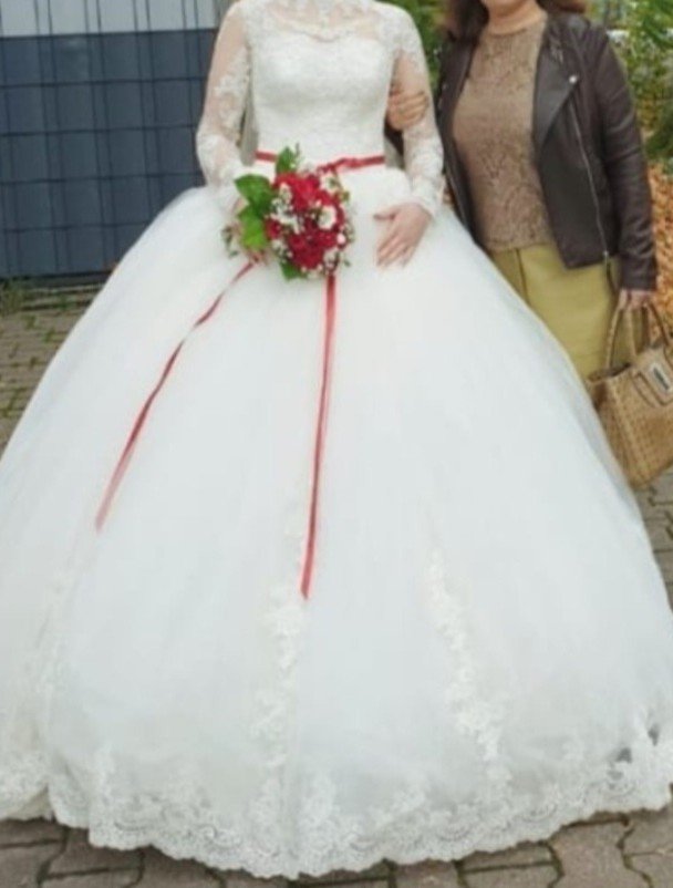 Brautkleid