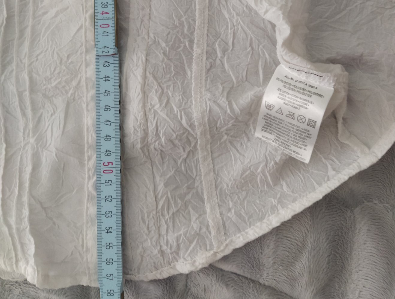 Weiße Bluse