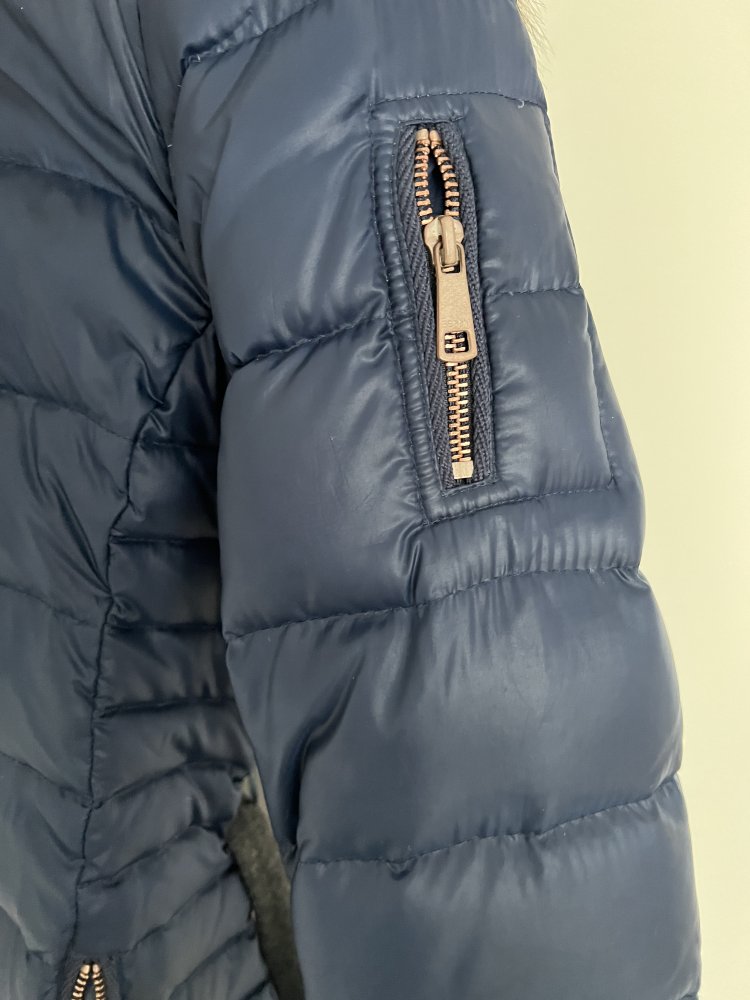 Esprit Daunenmantel