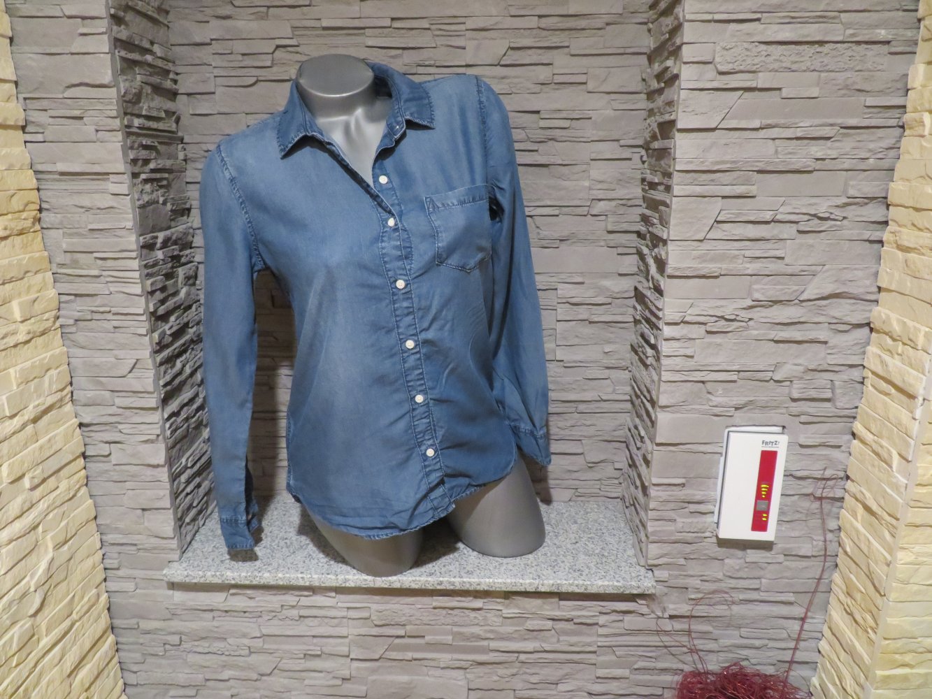 Leichte Damen Jeans Bluse Größe 36 von H&M (182)