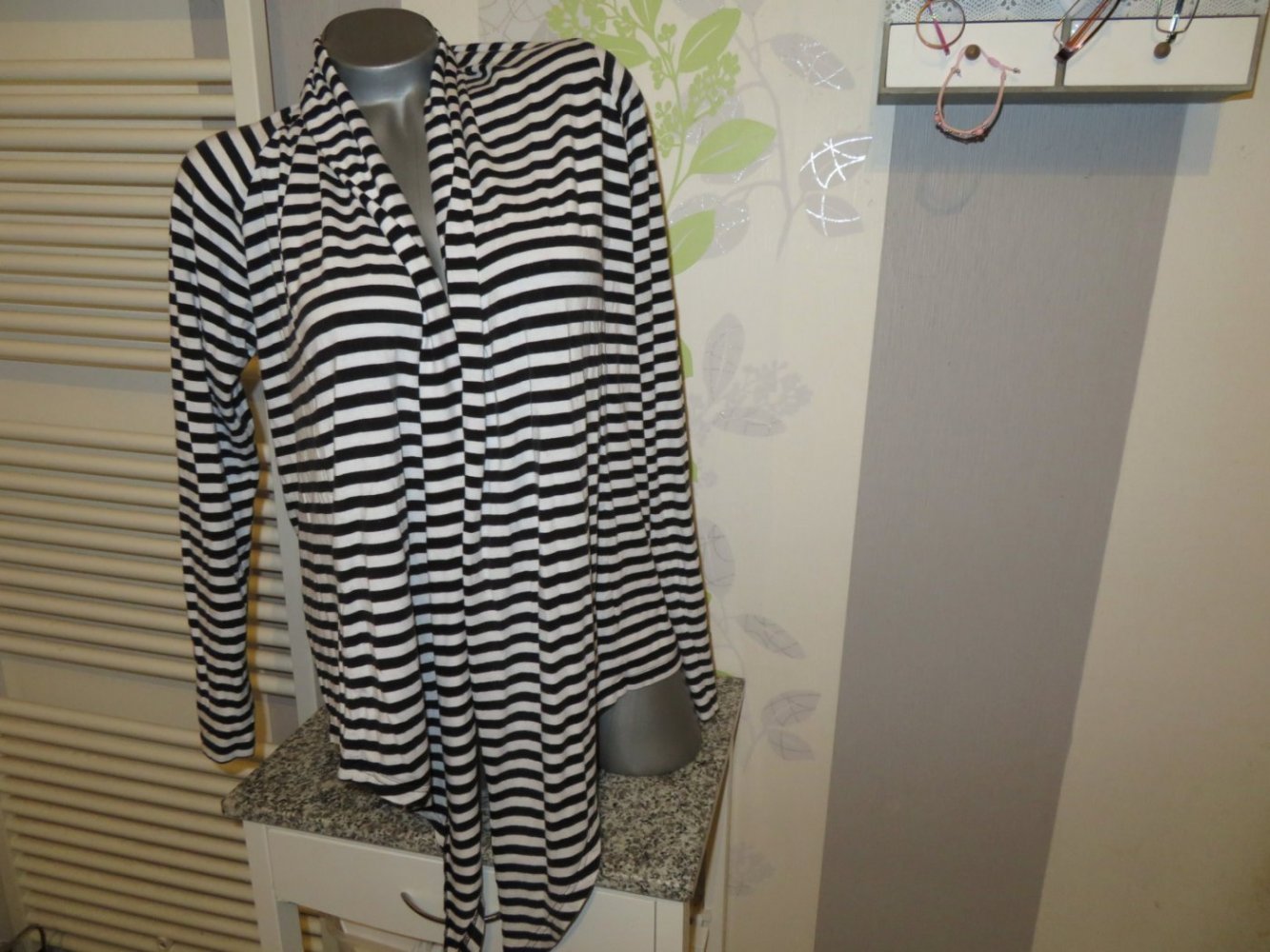 Damen Shirt Cardigan Größe L/XL (Nr608)
