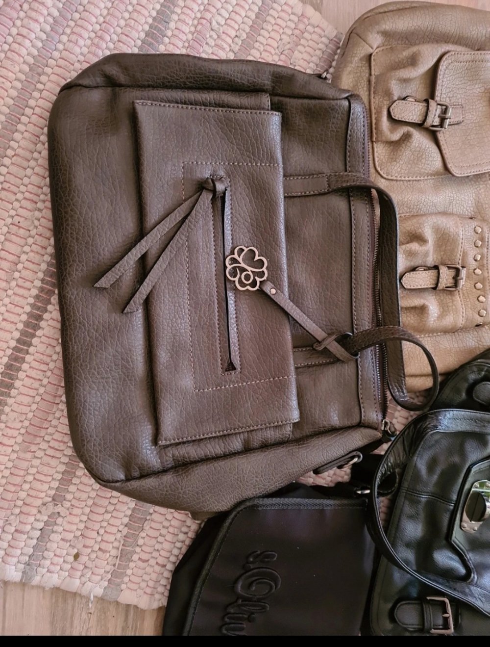 Handtasche