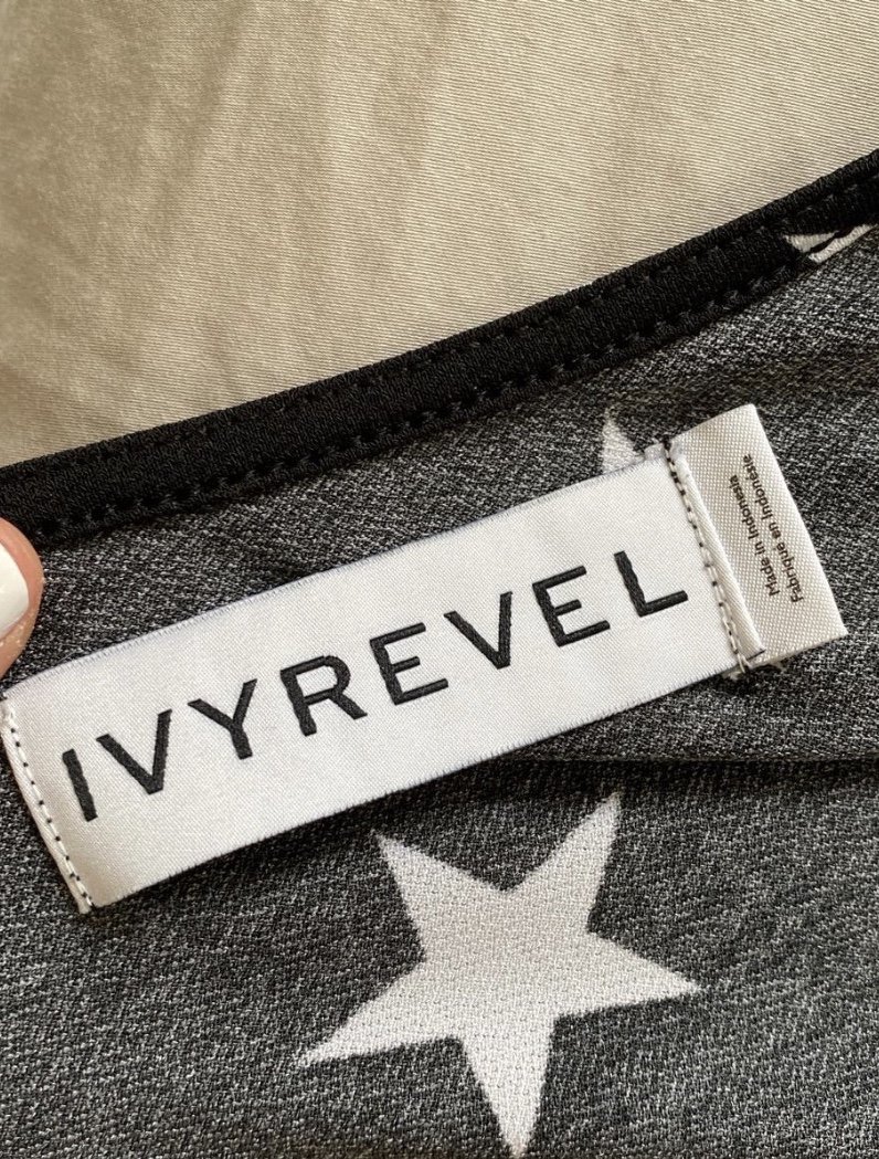 IVYREVEL Kleid