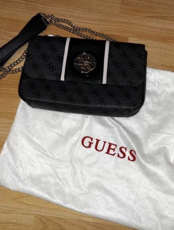 Handtasche