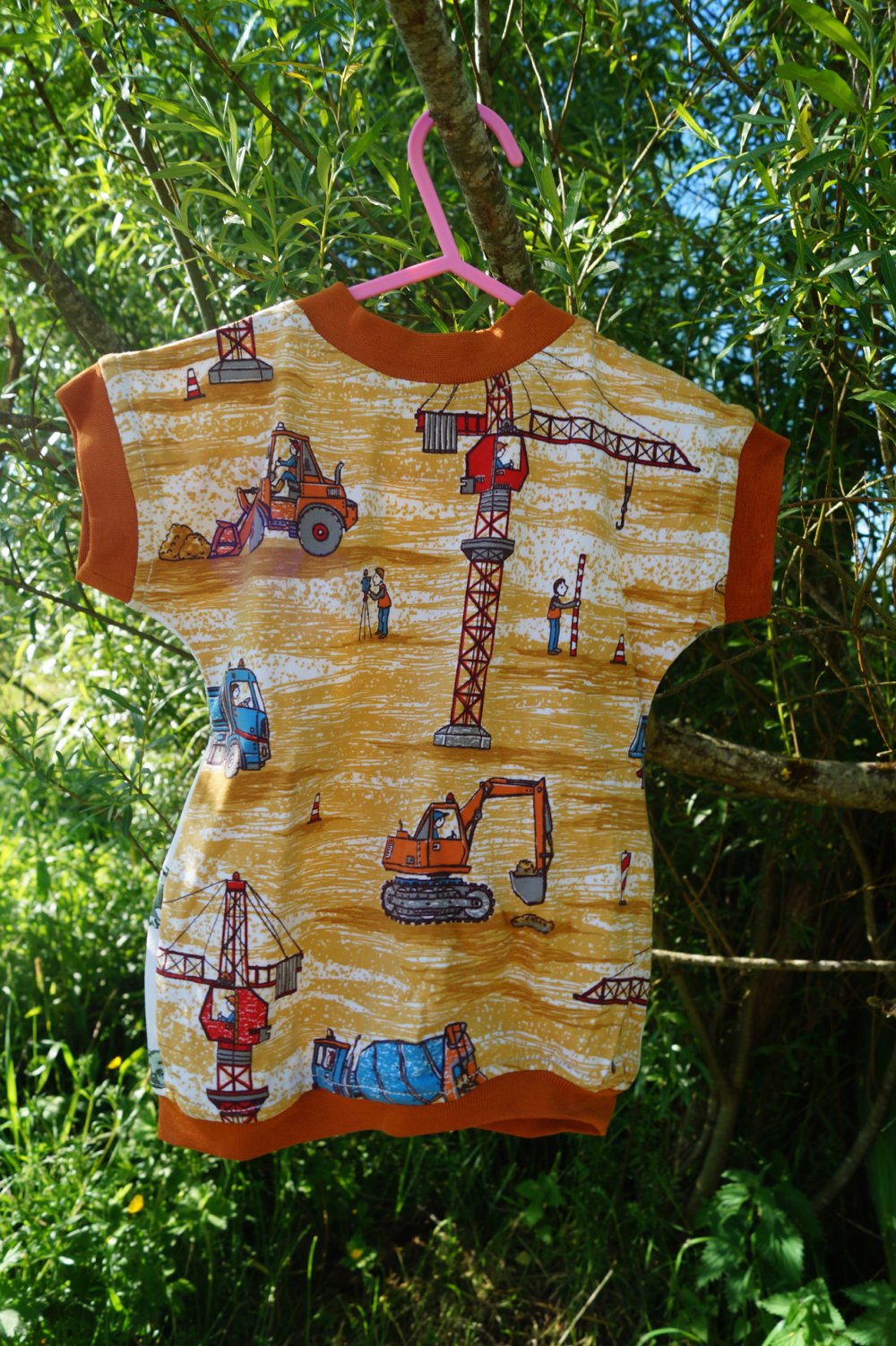 Wendshirt mit 2 verschiedenen Seiten zieh es an, wie Du willst Gr. 86 92