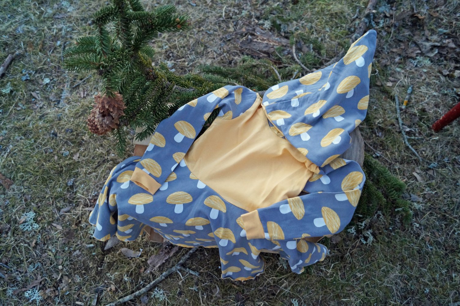 Kleid mit Drehrock Drehkleid Zipfelkapuzenkleid mitwachsend Gr. 86 92 98