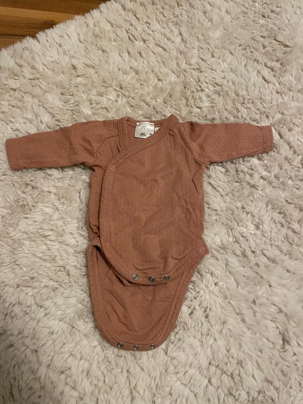 Bodys und Schlafanzüge gr. 50