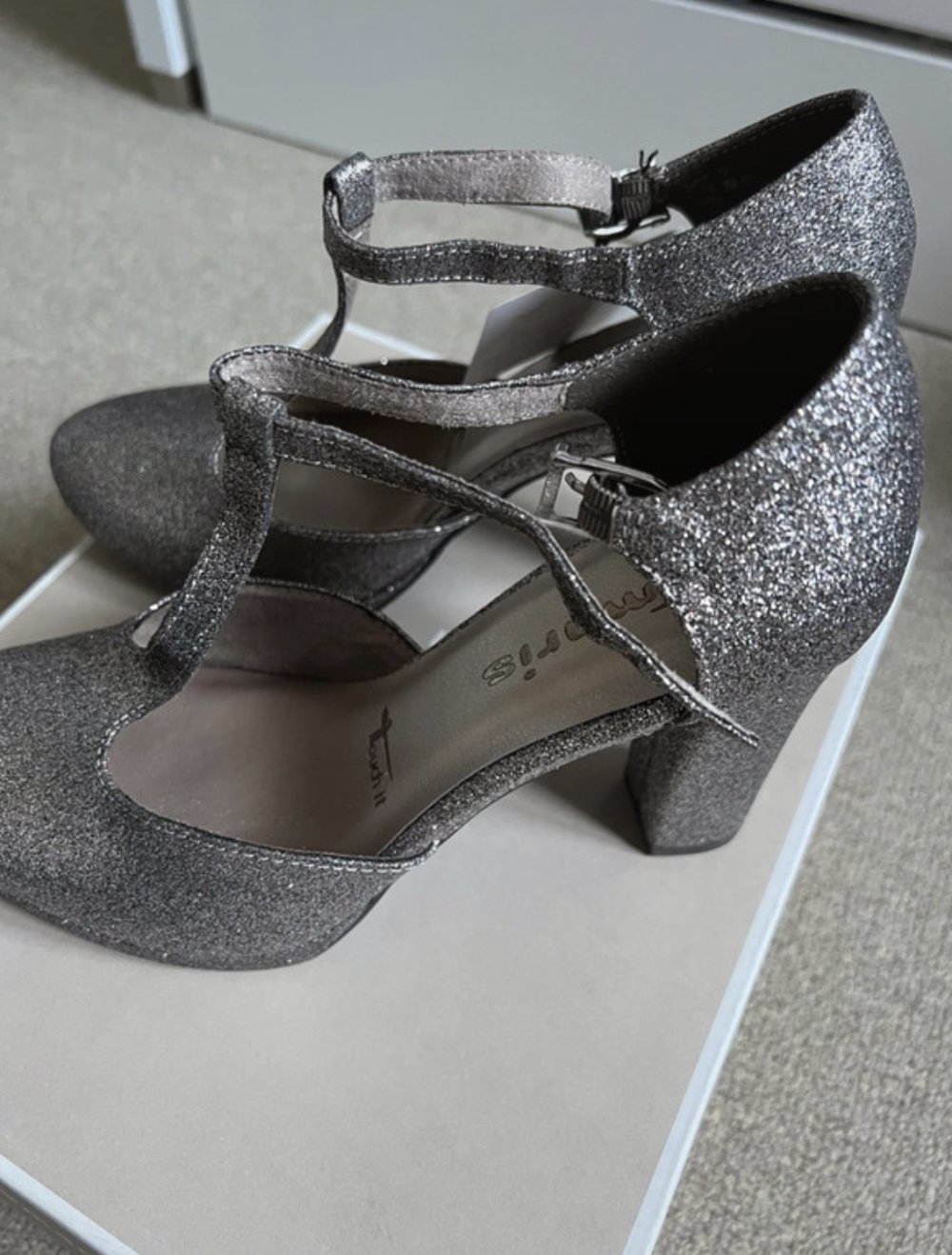 NEU Glitzerpumps von Tamaris
