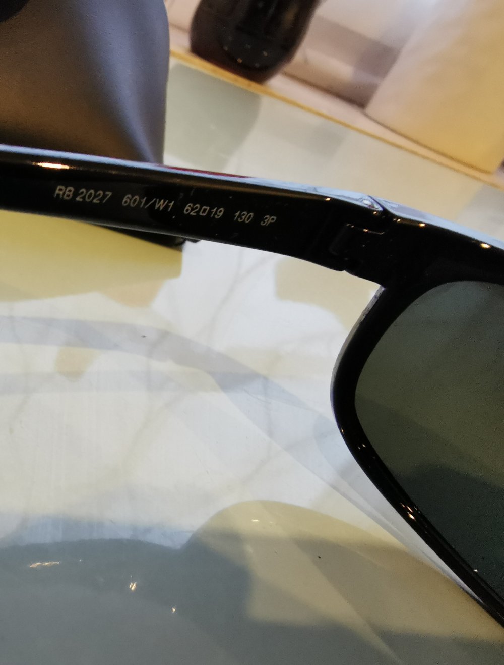 Ray-Ban Sonnenbrille