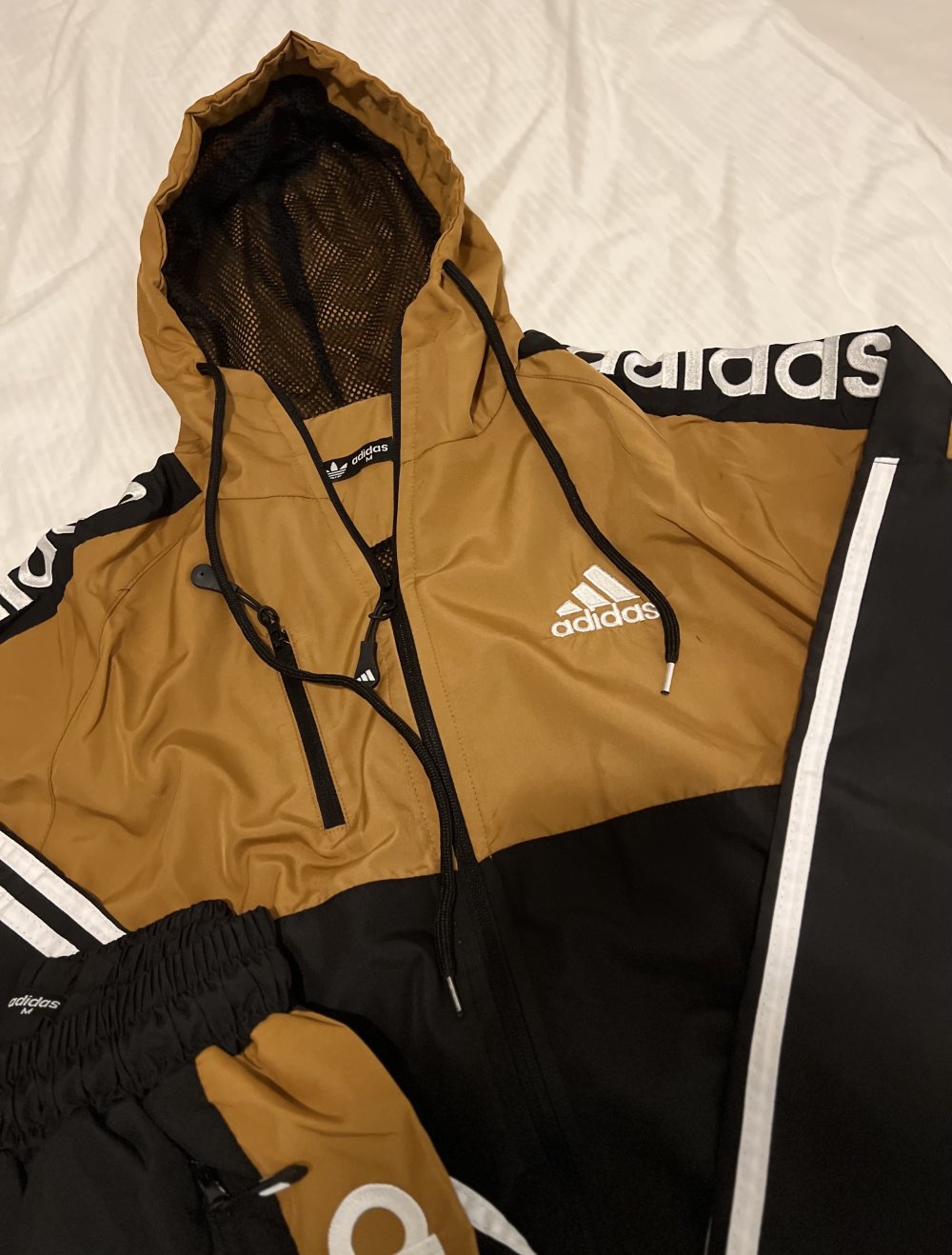 Adidas Sportanzug