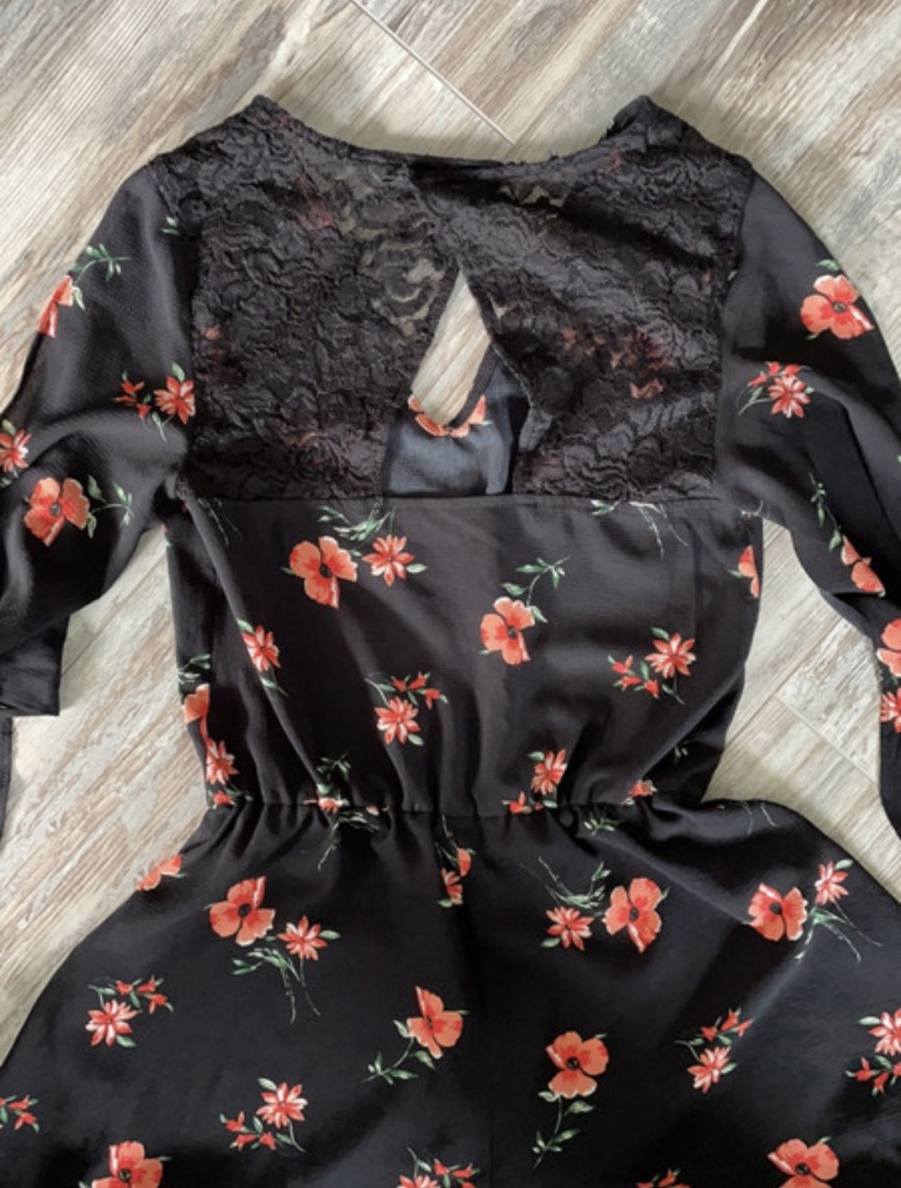 Jumpsuit mit tollem rückenausschnitt
