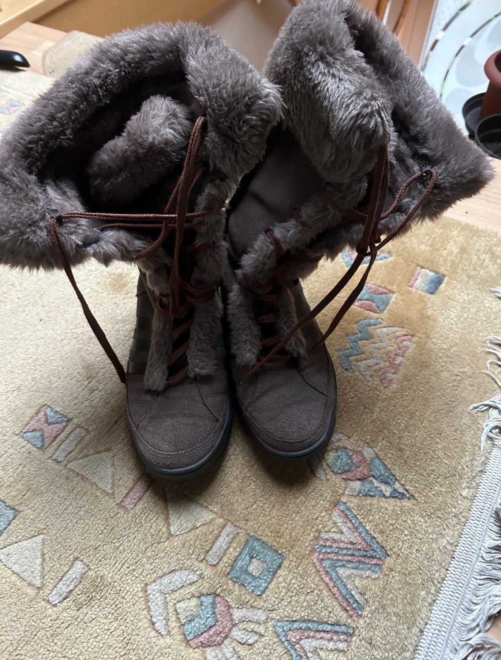 Adidas Neo Winterstiefel