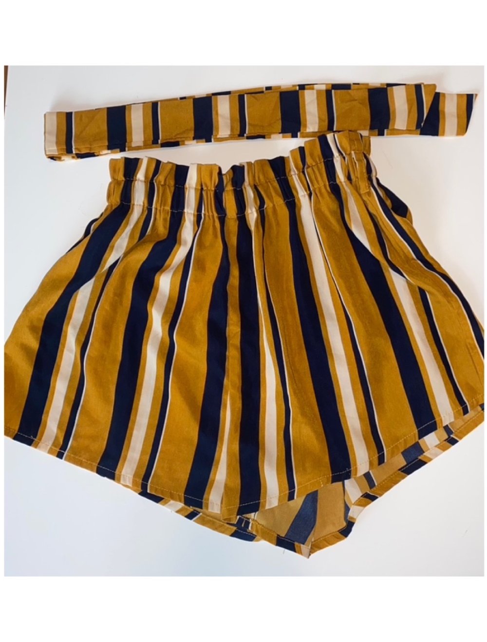 Kurze Hose
