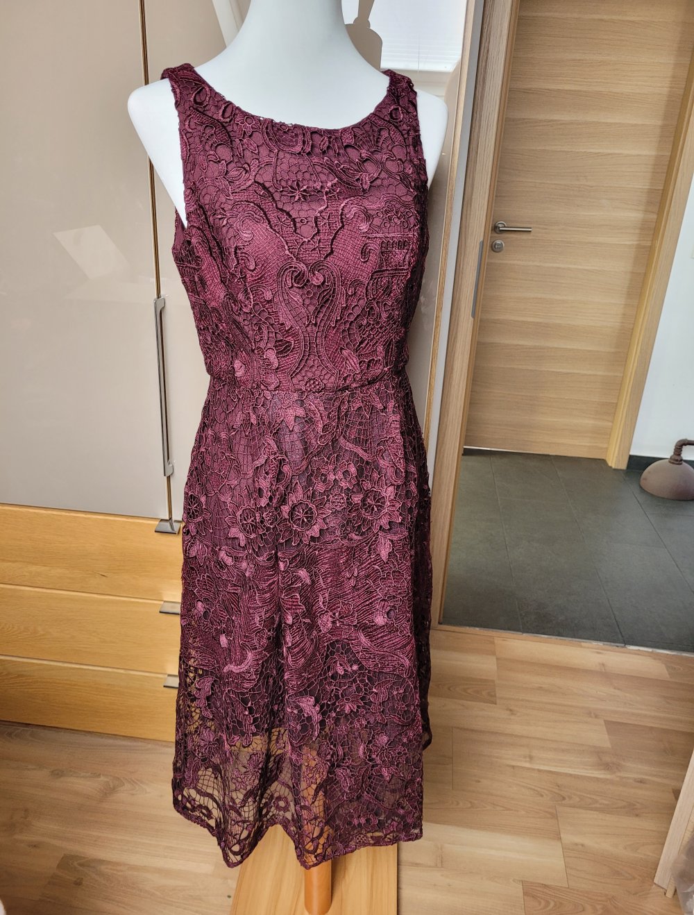 lawrence grey kleid midikleid spitzenkleid m 38