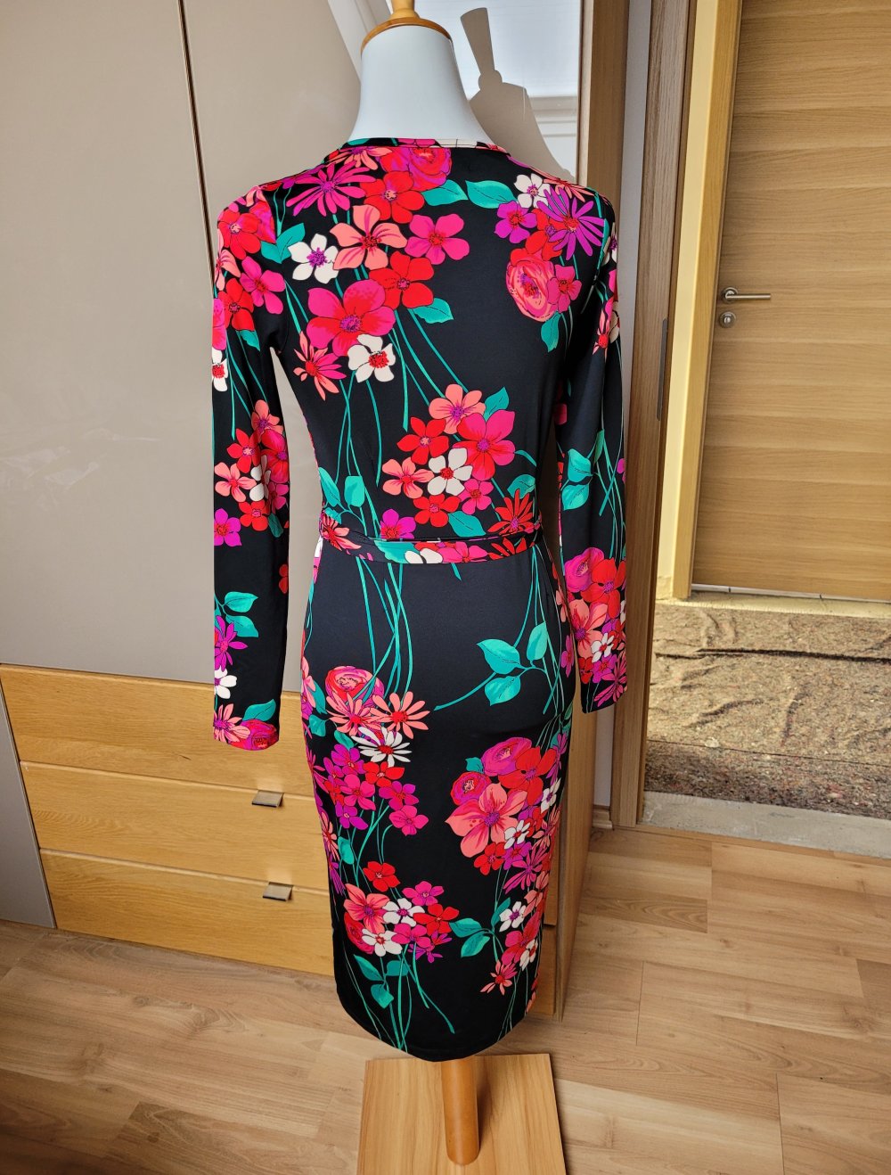 king louie kleid xs neuwertig wickeloptik
