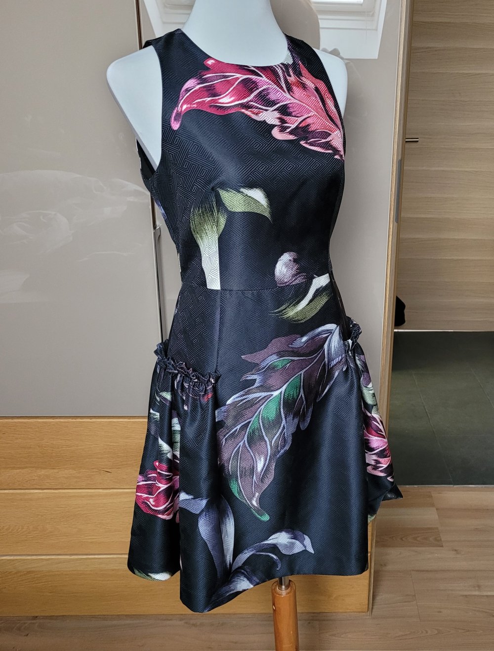 ted baker kleid m größe 2 blumenmuster