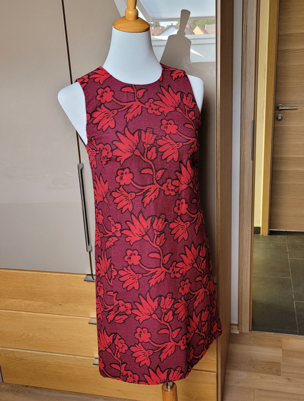 Hallhuber Etuikleid kleid Minikleid xs blumenmuster