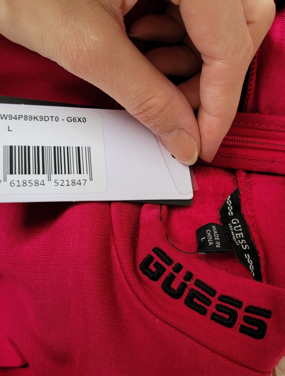 Guess basic pulli L neu!