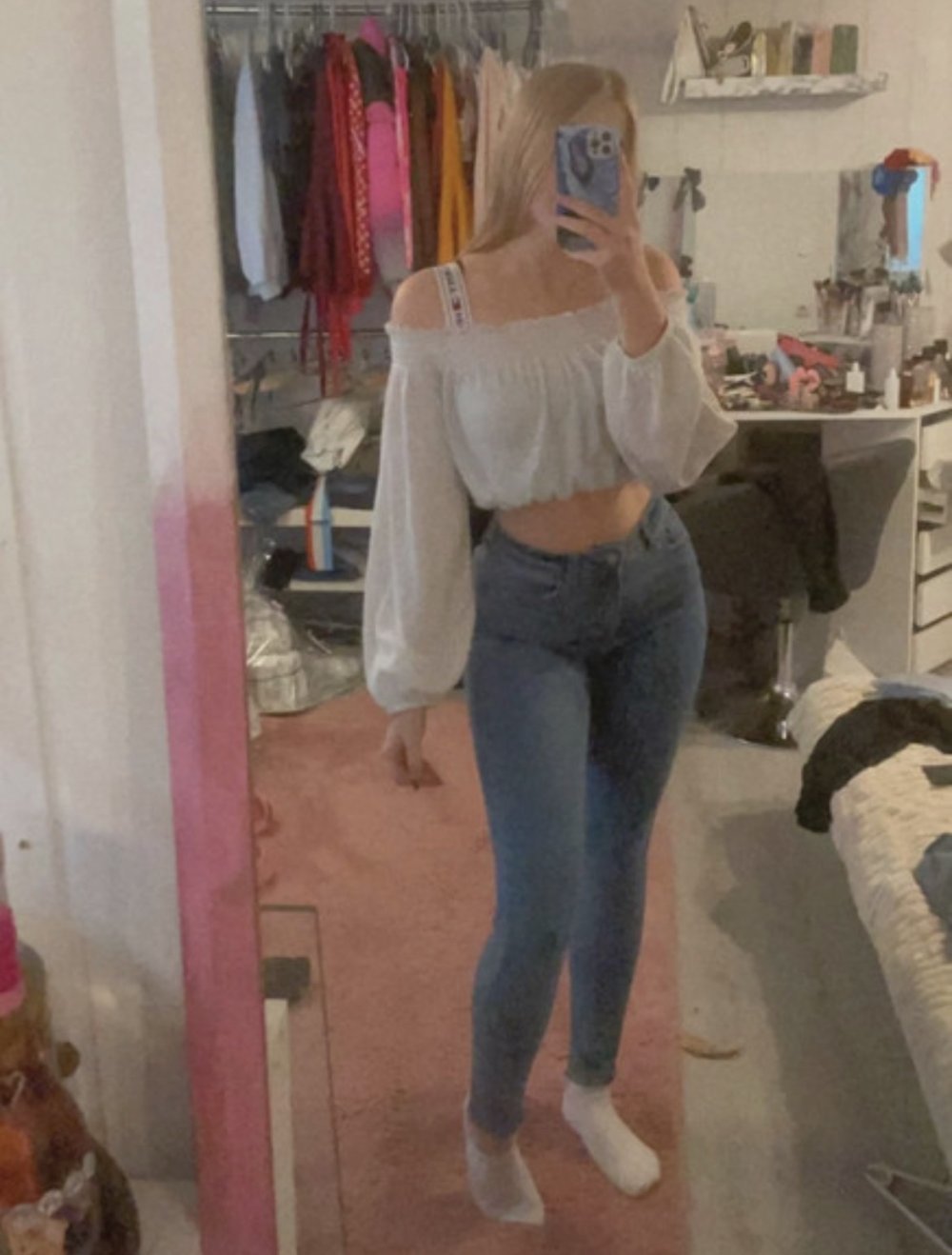 offshoulder Tshirt