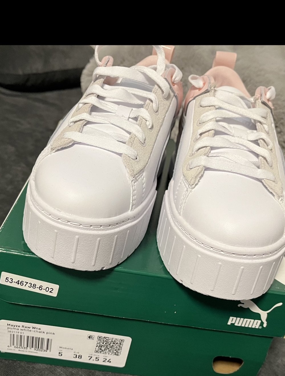 Sneaker von Puma