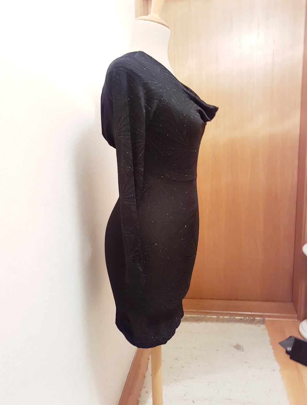 neues Schwarzes Glitzer kleid