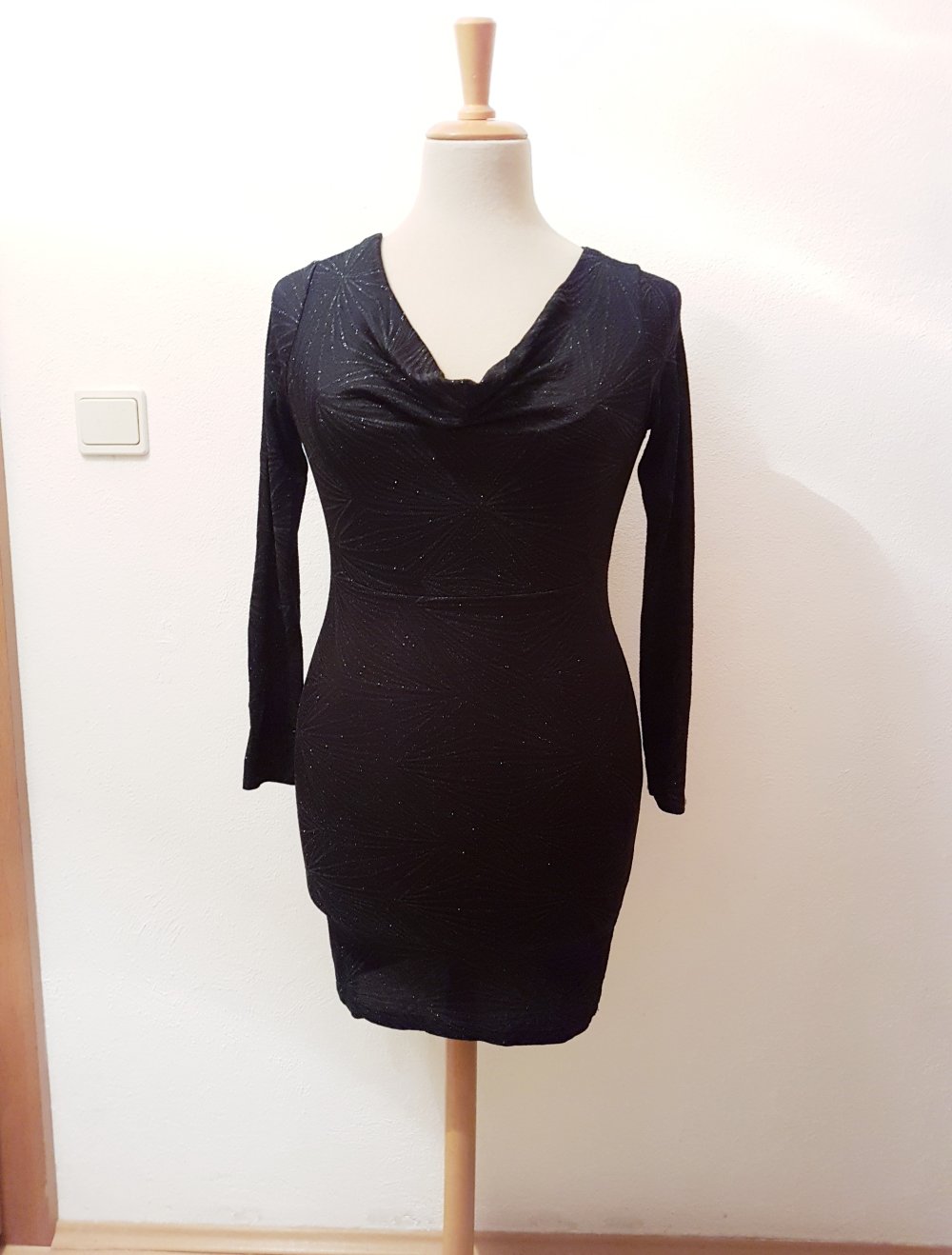 neues Schwarzes Glitzer kleid