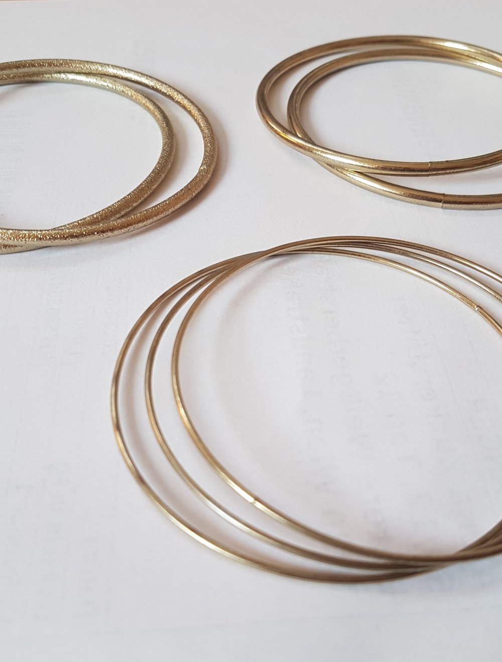 Neue diverse armreifen gold