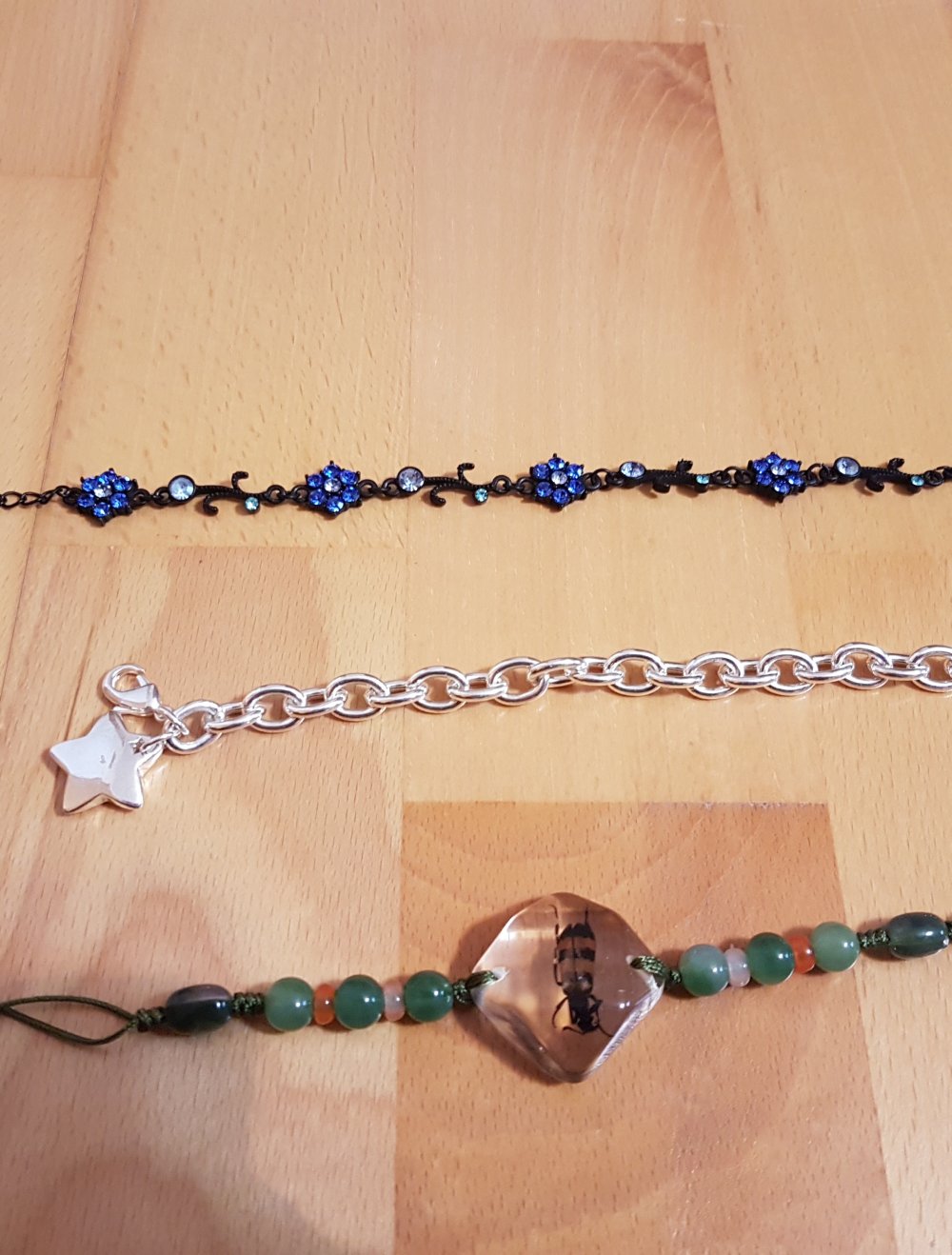 Armbänder