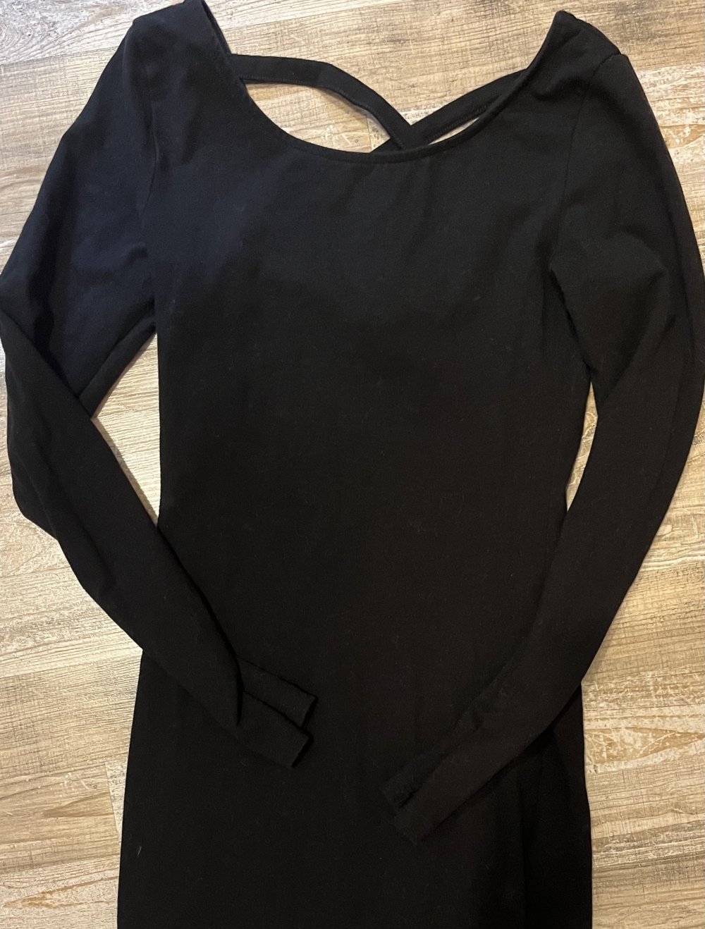 enges Kleid
