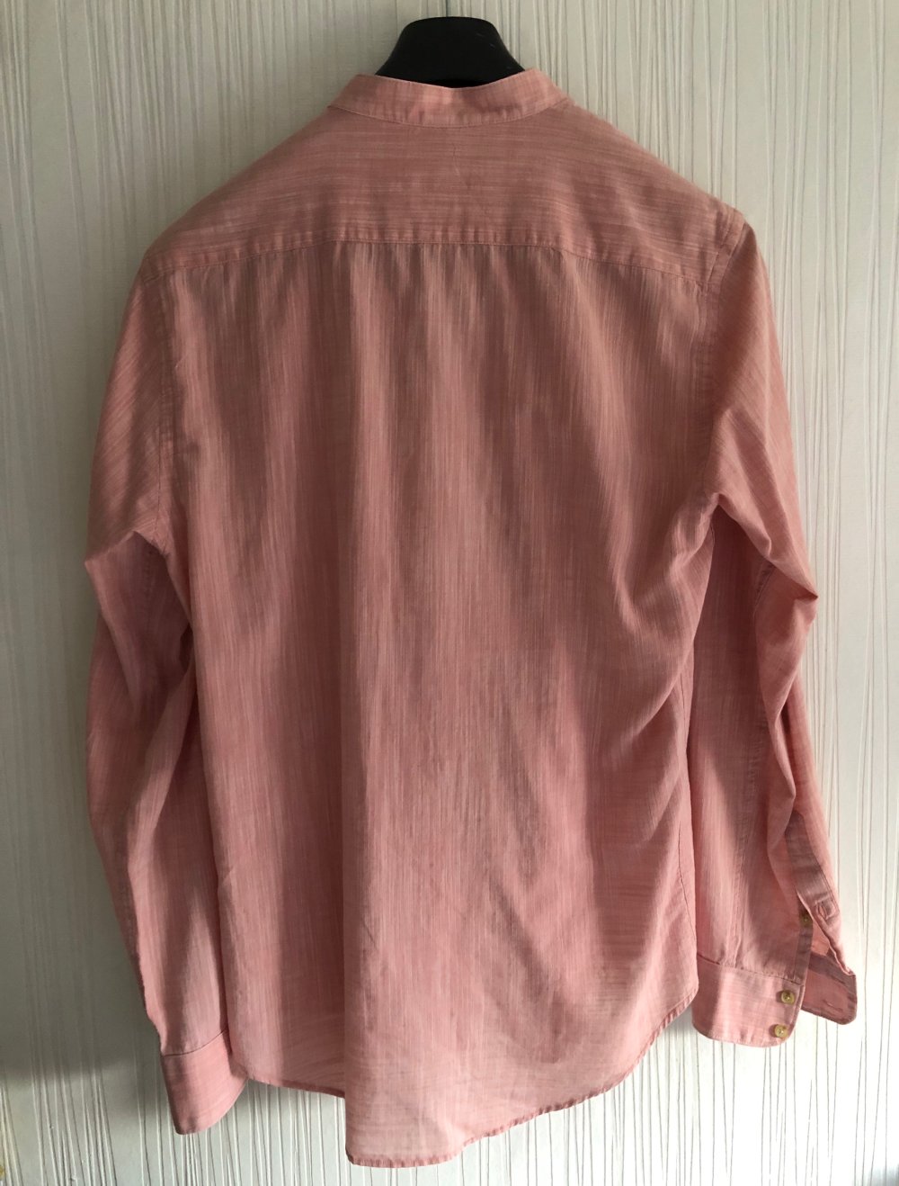 Hemd für Männer in Rosa.
