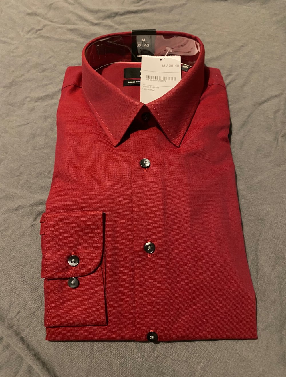 Rotes Hemd