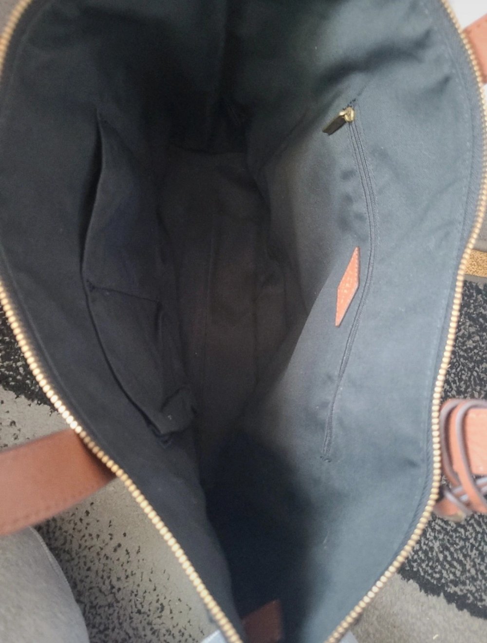 Handtasche