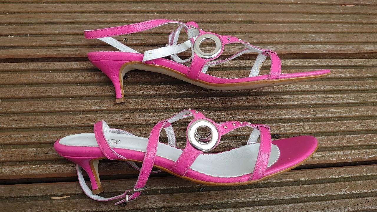 Schuhe Sandalen Absatzschuhe Alba Moda Sommer Frühling pink silber Nieten Riemschen Größe 40 Made in Italy 