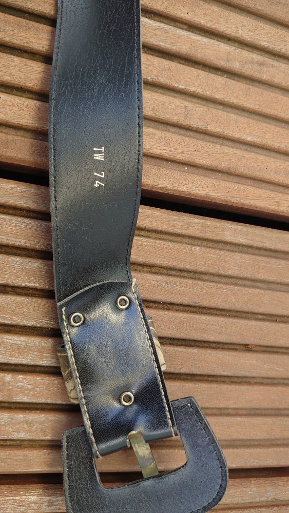 Gürtel Vintage Retro Schwarz Grün Kaki Gold 81 cm