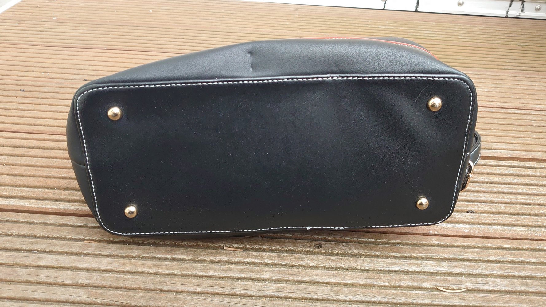 Tasche Handtasche  Velina Fabbiano  Schwarz rot gold 