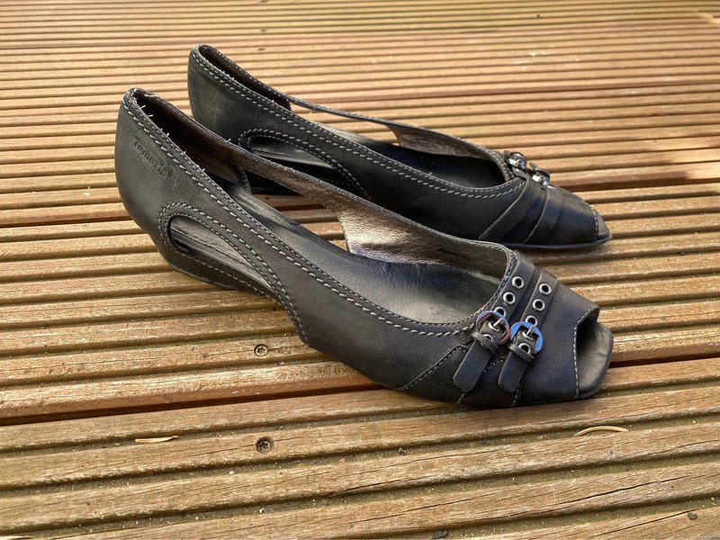 Schuhe Sandalen Sommer Frühling Tamaris Größe 41 Schwarz Leder 