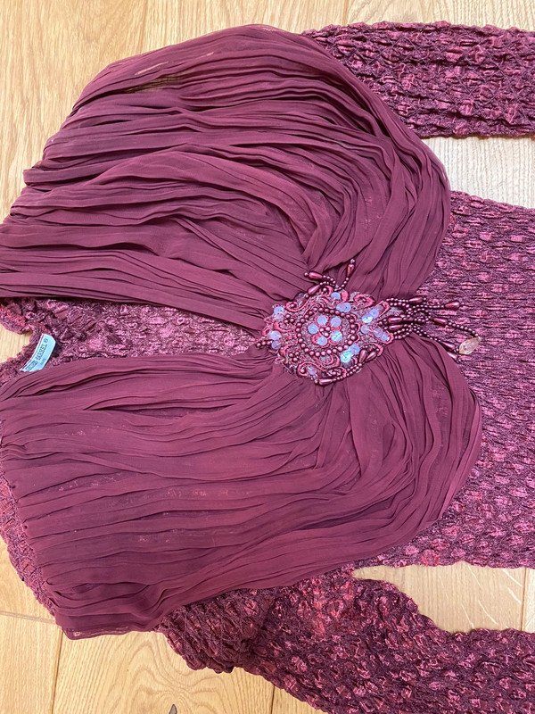 Kleid mit Pailletten und Perlen Marke georges barkel paris Größe 38 Vintage