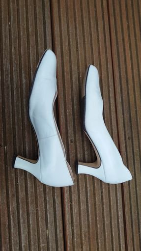 Absatzschuhe Pumps Gennia hellblau  Spain Größe 39  Leder Vintage 