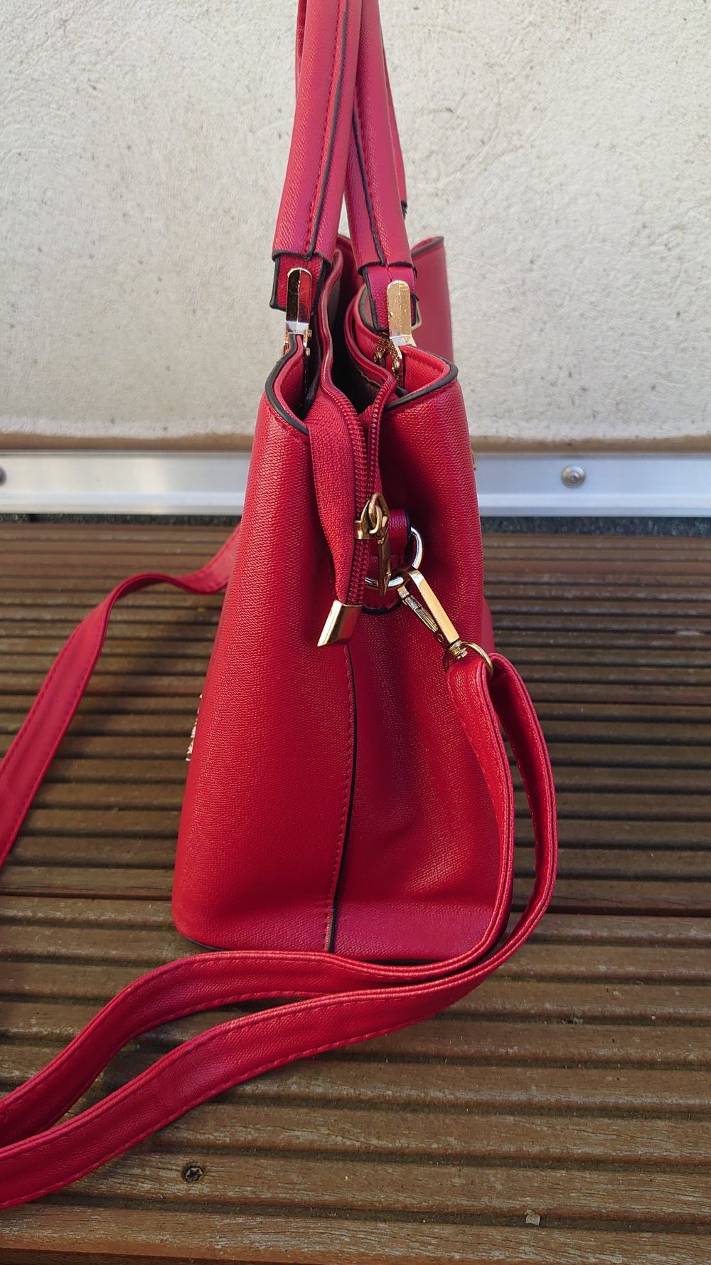 Tasche Handtasche rot gold Aimily 27 cm Breit 23 cm Hoch 12 cm Tief