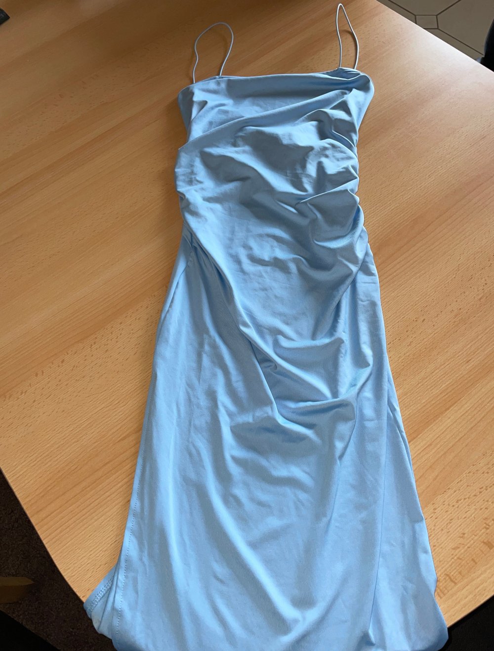 Blaues Kleid