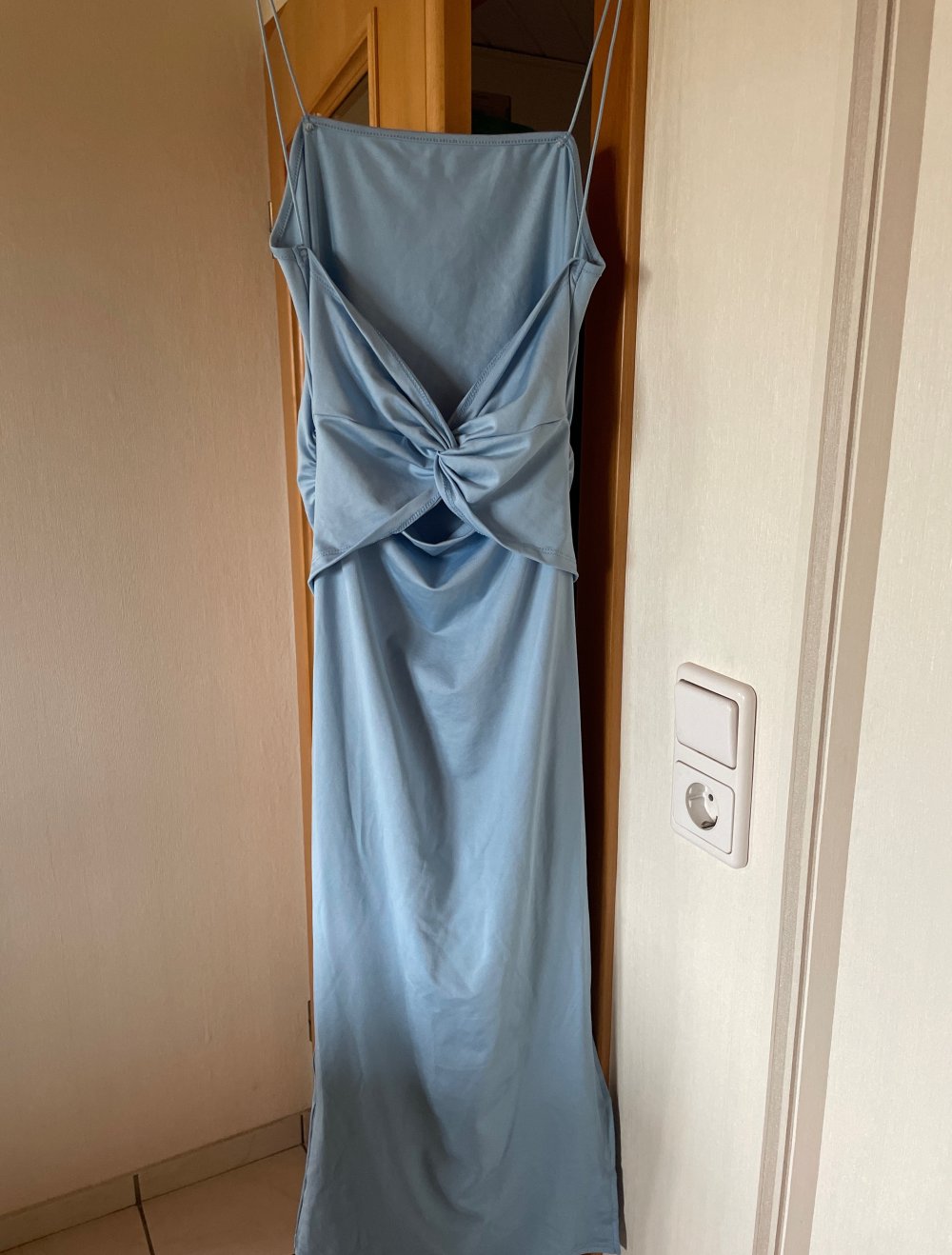 Blaues Kleid
