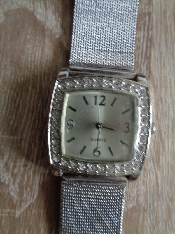Armbanduhr
