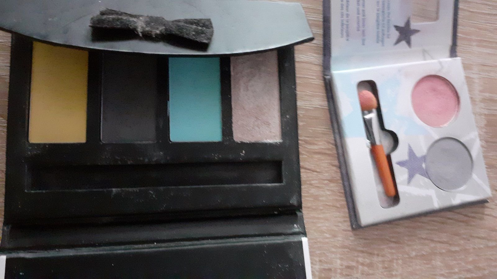 Lidschatten gebraucht