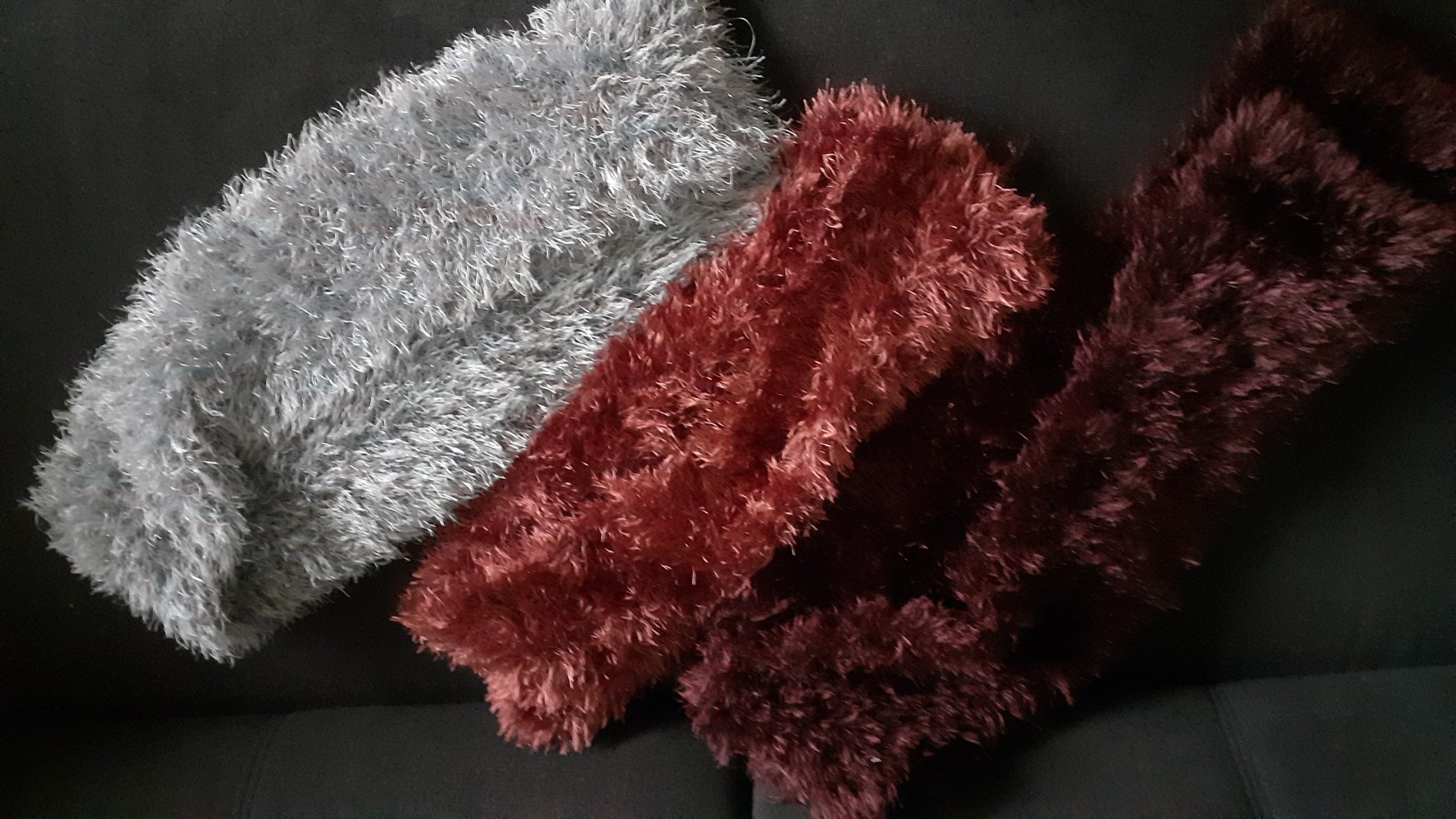 3 Flauschige Schals