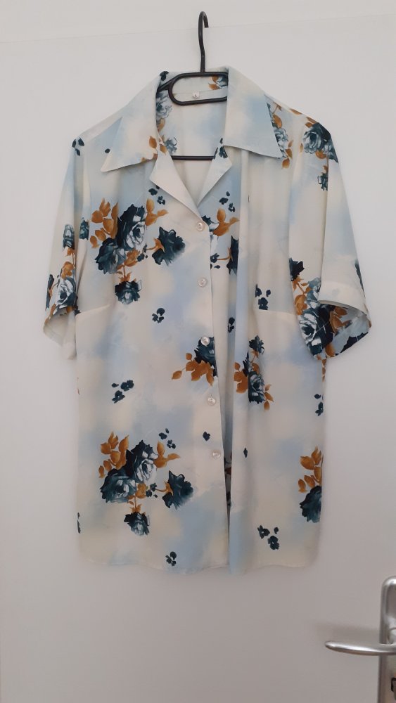 Sommerbluse Gr. 40