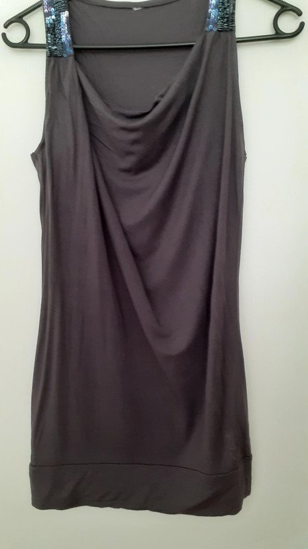 2 Tops / Longshirts