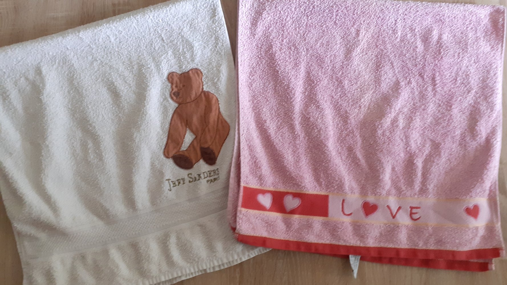 2 Handtücher
