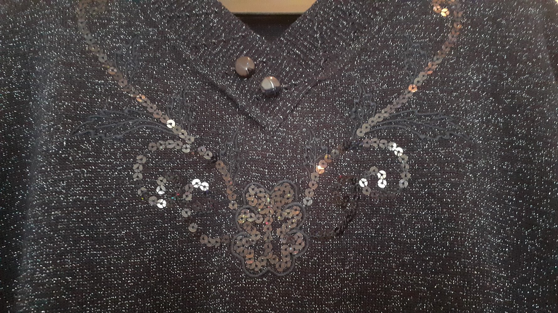 Pullover mit Glitzer und Pailetten Gr. M