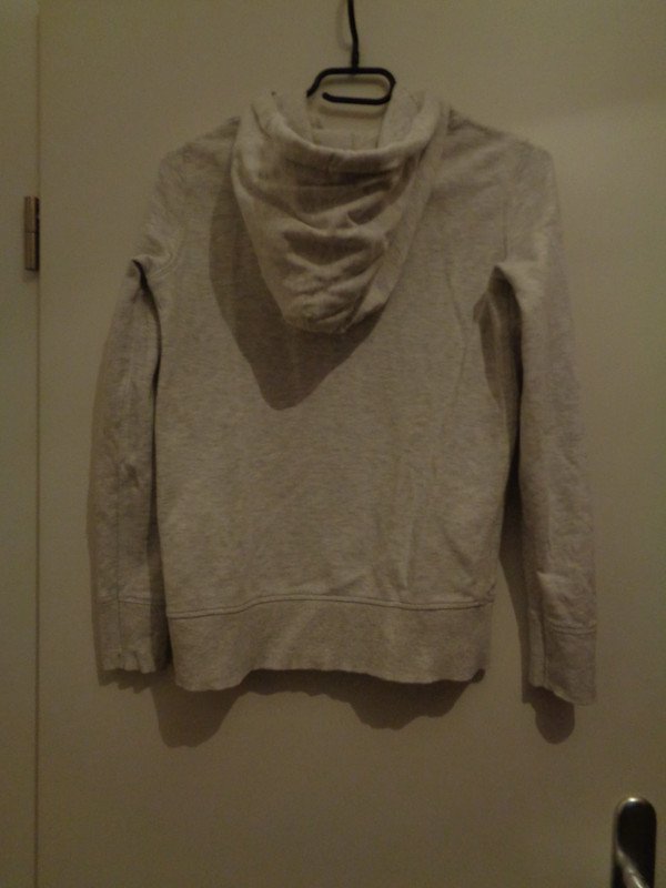 Kapuzenpullover Gr. 34
