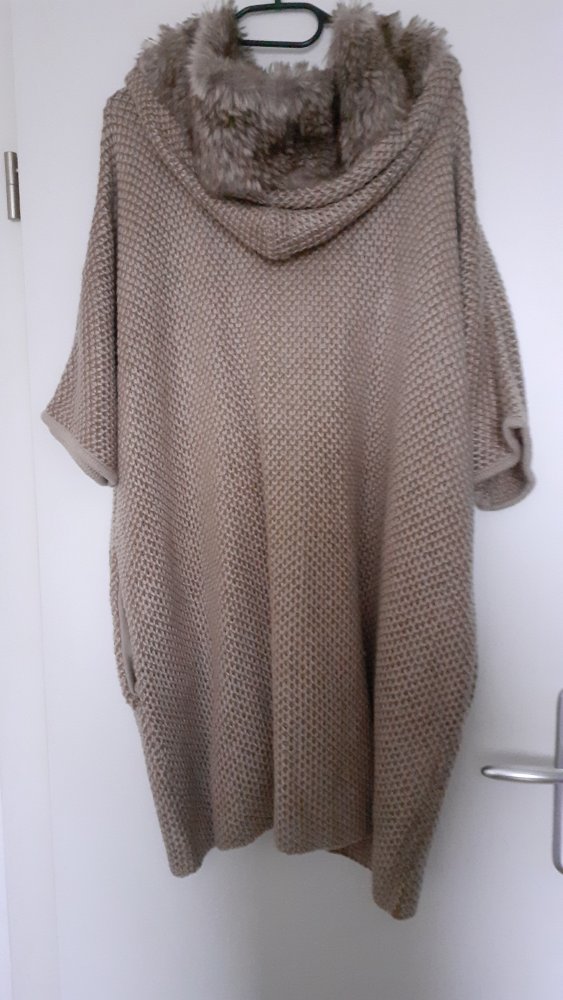 Atmosphere Poncho Gr. 38
